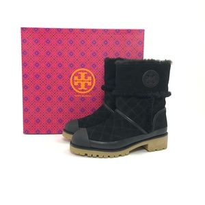 TORY BURCH BOUGHTON SHEARLING BOOTIE BLACK, SIZE 6